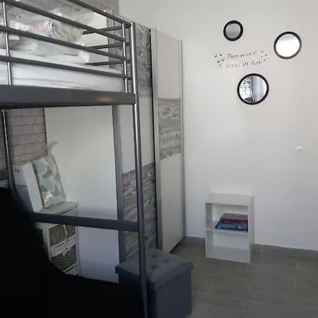 Maison De 120 M², Divisee En 2 Independants