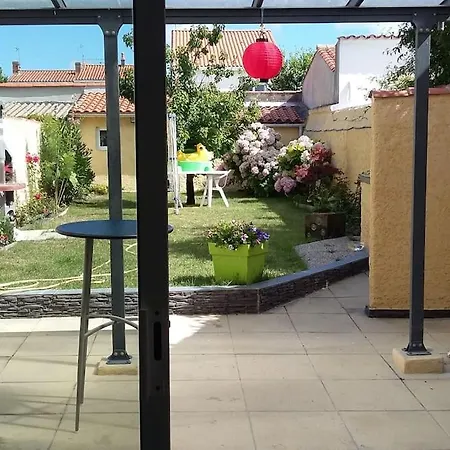 Maison De 120 M², Divisee En 2 Independants Holiday home