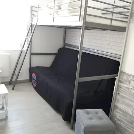 Holiday home Maison De 120 M², Divisee En 2 Independants *