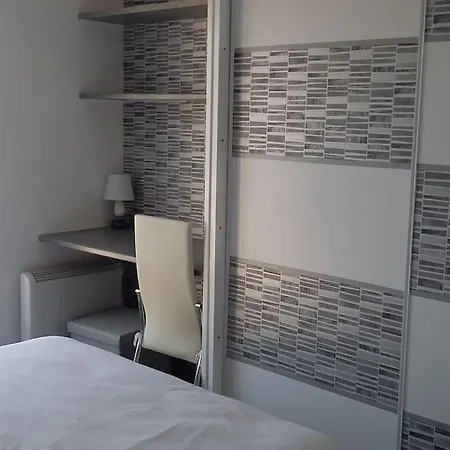 Maison De 120 M², Divisee En 2 Independants Holiday home Les Sables-d'Olonne