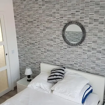 Maison De 120 M², Divisee En 2 Independants