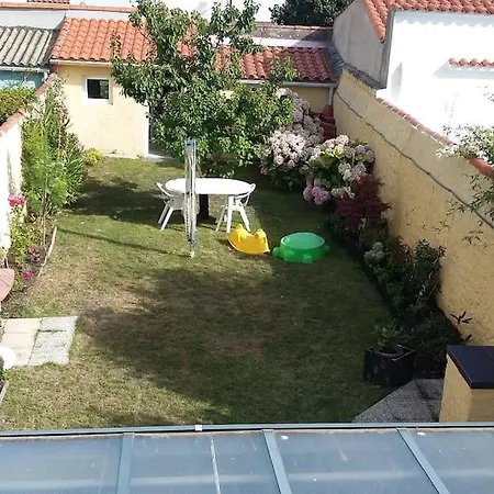 Holiday home Maison De 120 M², Divisee En 2 Independants *