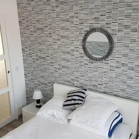 Maison De 120 M², Divisee En 2 Independants